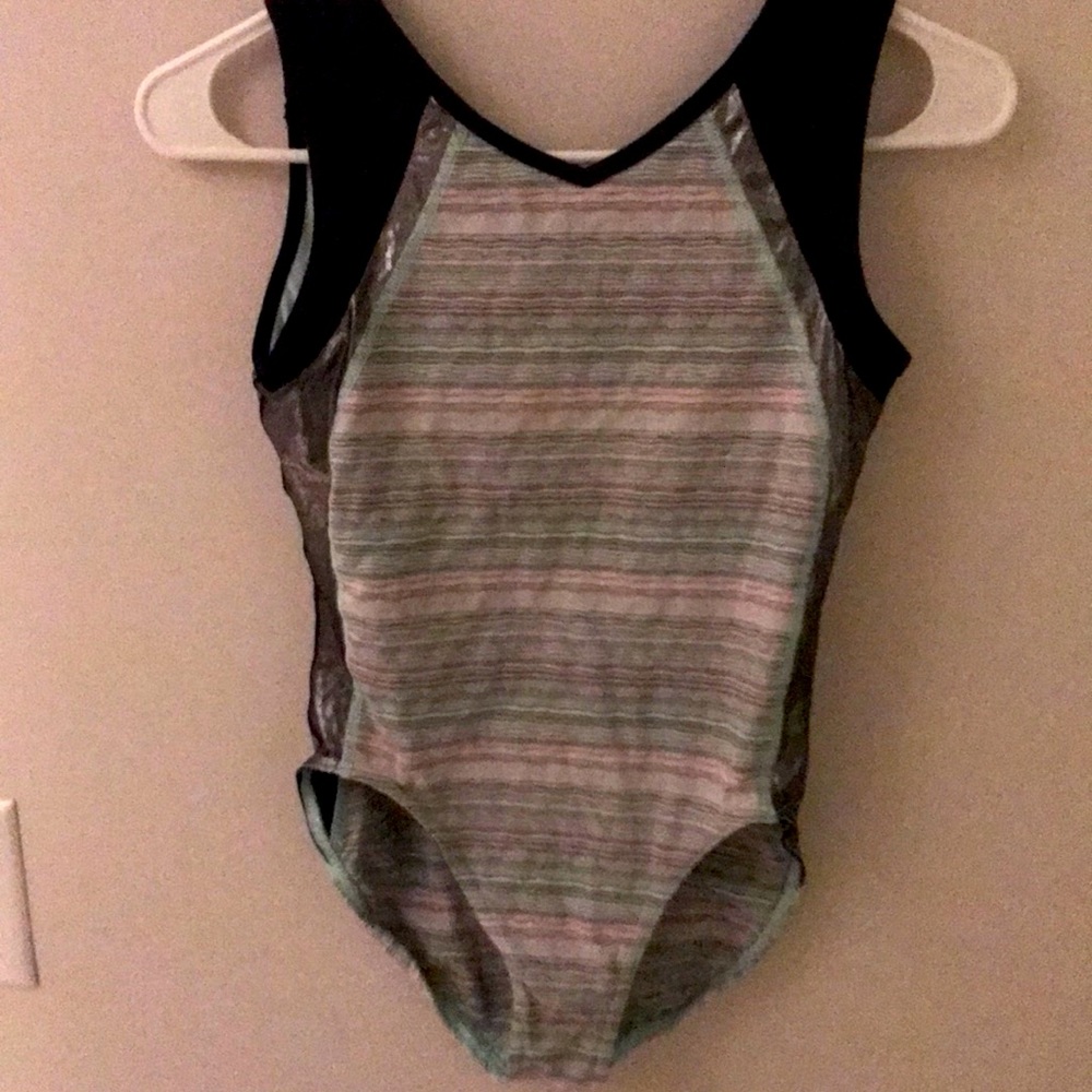 Ivivva Girl Leopard size 14 - like new